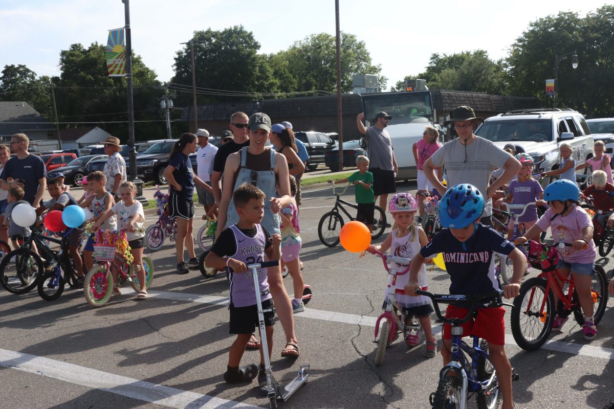 _NEK Rodeo Parade.7481